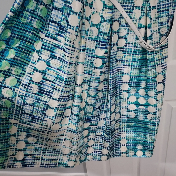 JM Studio Blue, Green & White Dot Geometric Print Sleeveless Dress in Size 18 - Picture 8 of 14